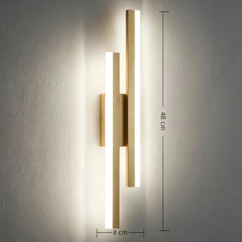 Modern LED Wall Light – Black & Gold Acrylic Sconce